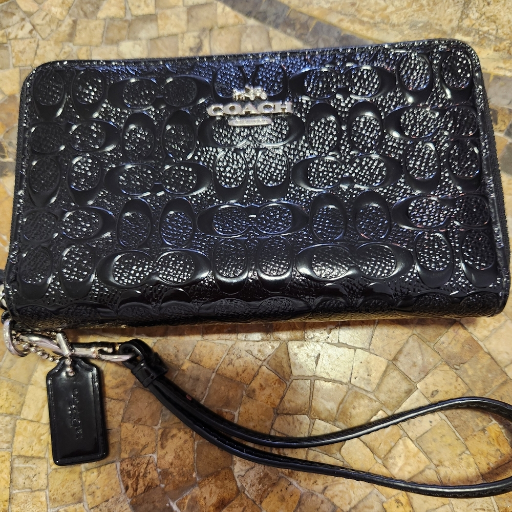 Coach Zip ID Wallet
